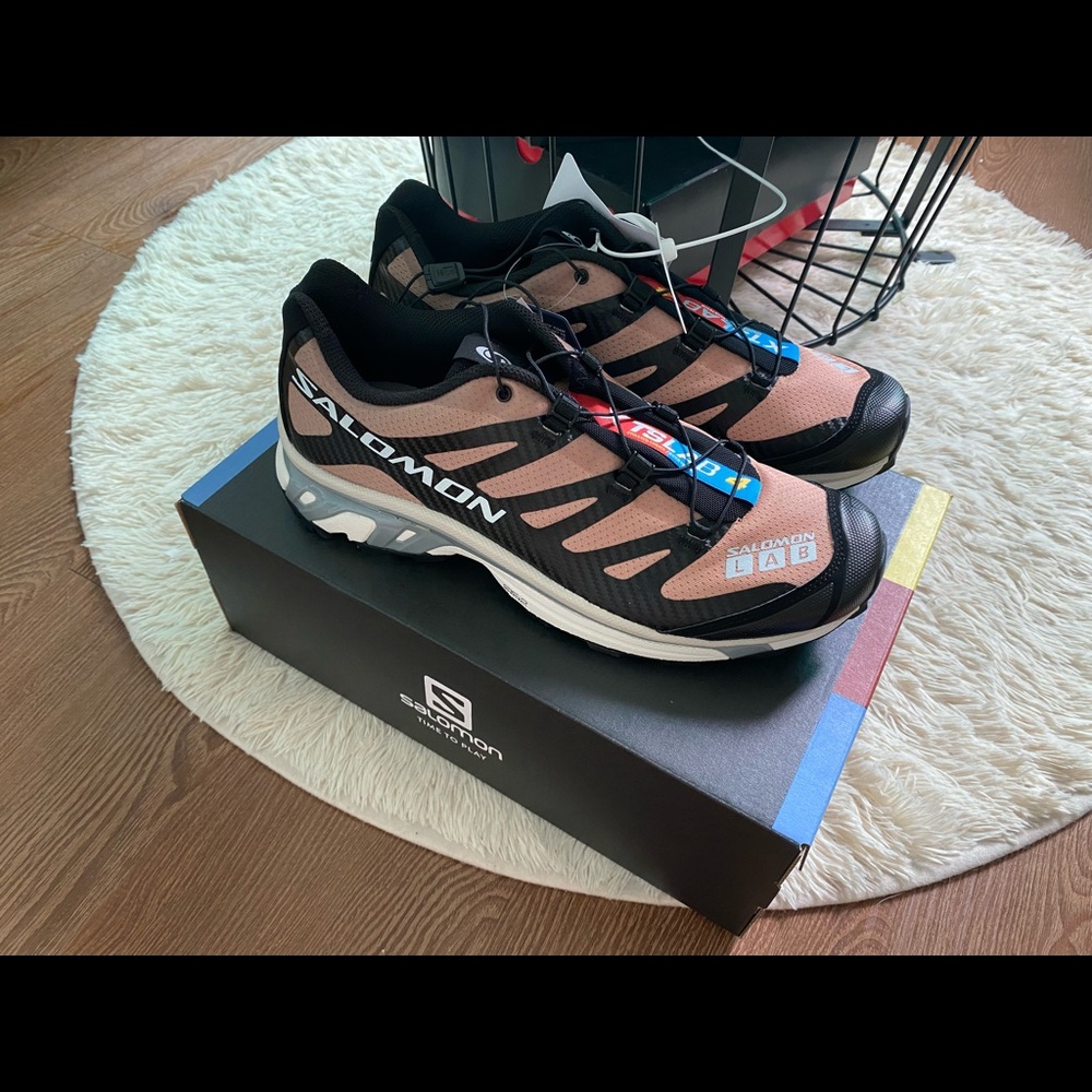 salomon xt-4 unboxing & review+on feet
https://youtu.be/yYVLlDSQ1MM